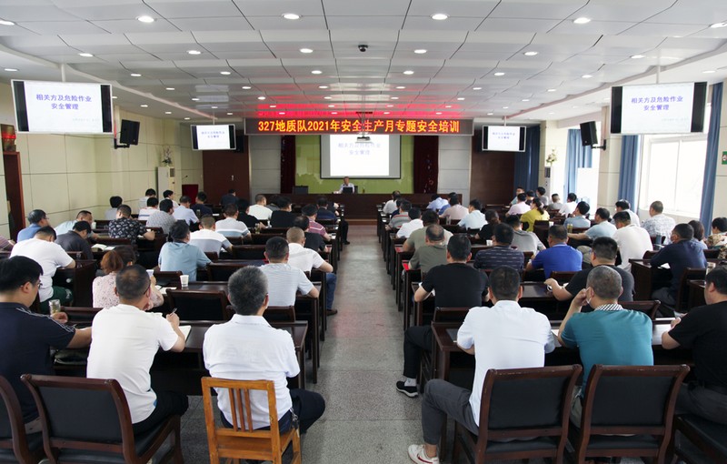 大会照片_MG_2018.jpg
